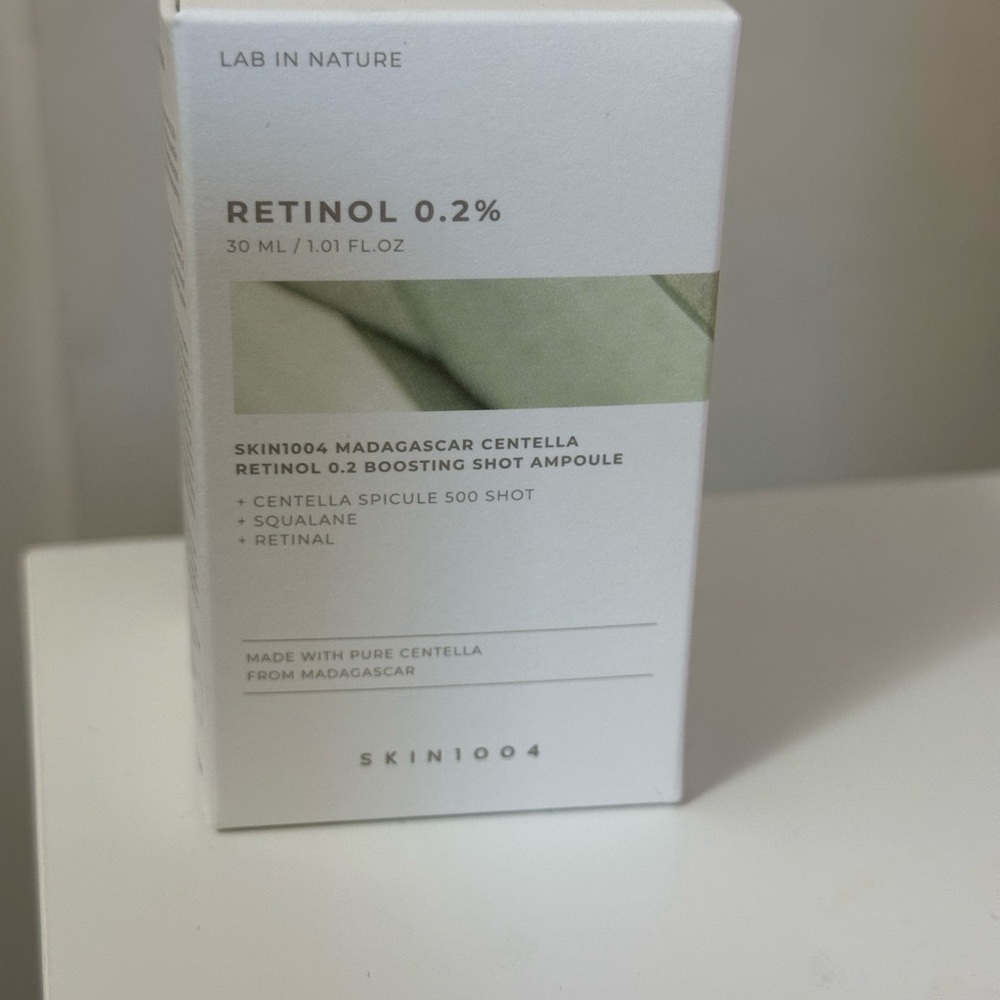 Retinol 0.2% Boosting Shot Ampoule - White